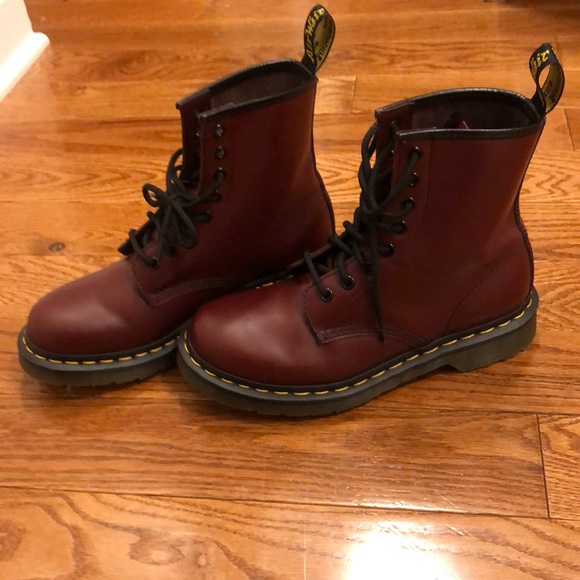 dr martens smooth 38